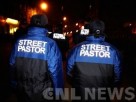 „Улични пастори” в Англия се борят успешно с вълната от самоубийства