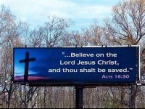 Шофьор е дал 600 хил. долара за публикуване на евангелски послания върху билбордове