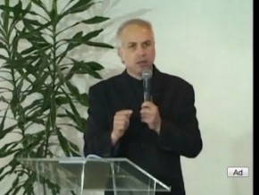 История на Християнско радио 865